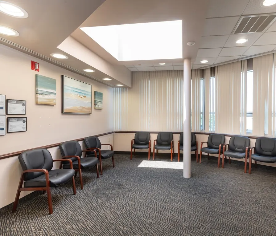 Ezra Great Neck clinic