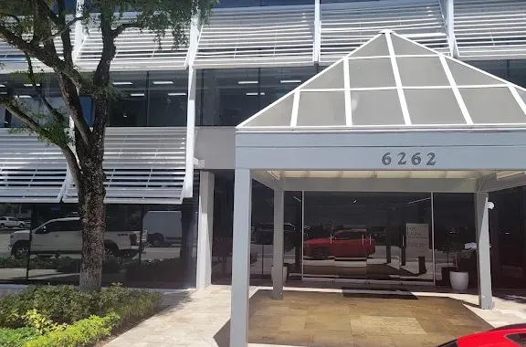 Ezra - South Miami clinic