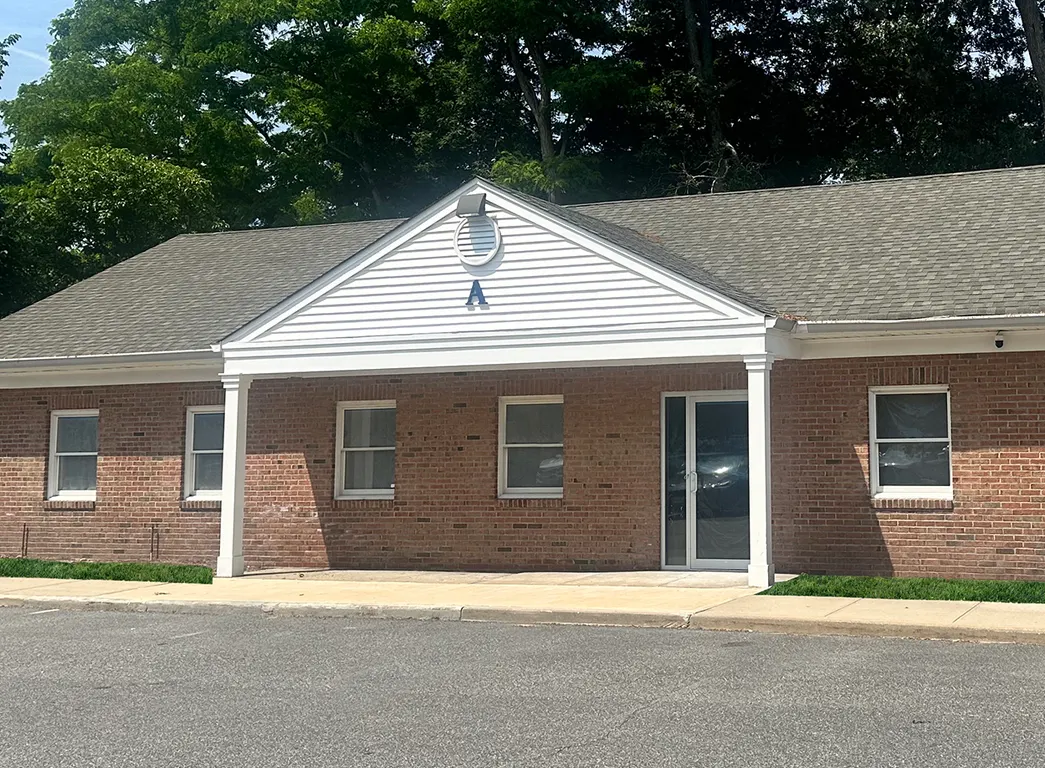 Ezra Wading River clinic